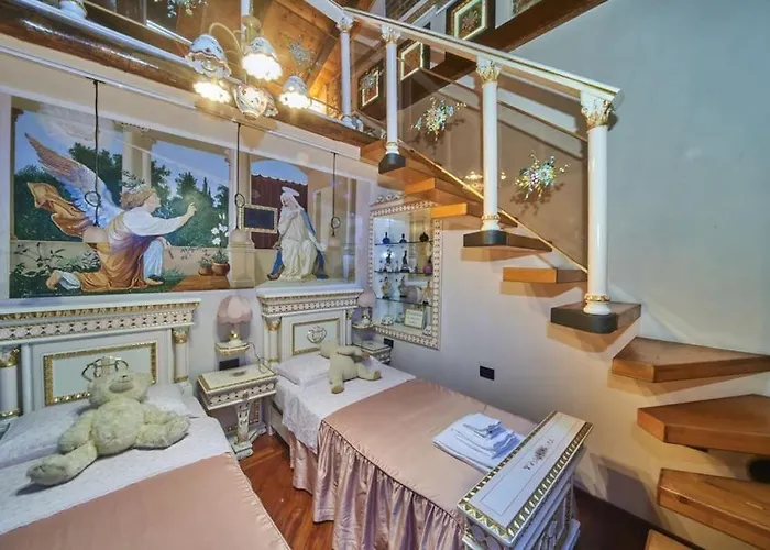 Meridiana-luxury Lakeside Oasis On