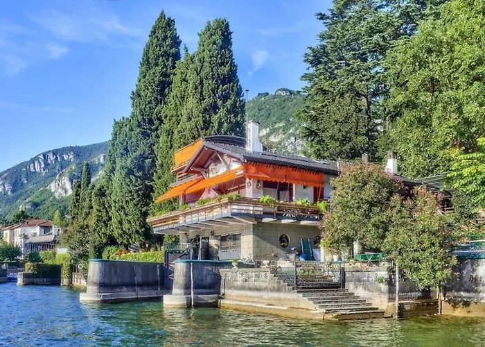 فيلة Meridiana-luxury Lakeside Oasis On ليرنا