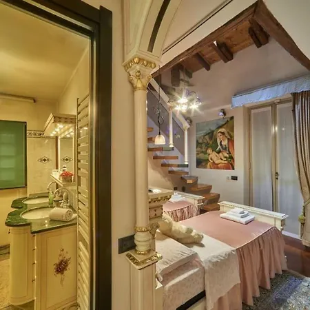 Meridiana-luxury Lakeside Oasis On 别墅
