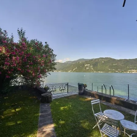 Meridiana-luxury Lakeside Oasis On * 列尔纳