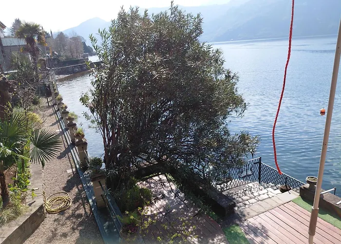 Villa Meridiana-luxury Lakeside Oasis On Lierna